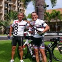 ハワイ大会前にシーポの田中社長と記念写真